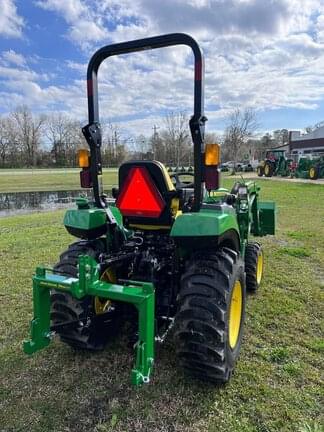 Image of John Deere 2038R equipment image 2