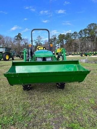 Image of John Deere 2038R equipment image 4