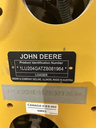 Image of John Deere 204G equipment image 2