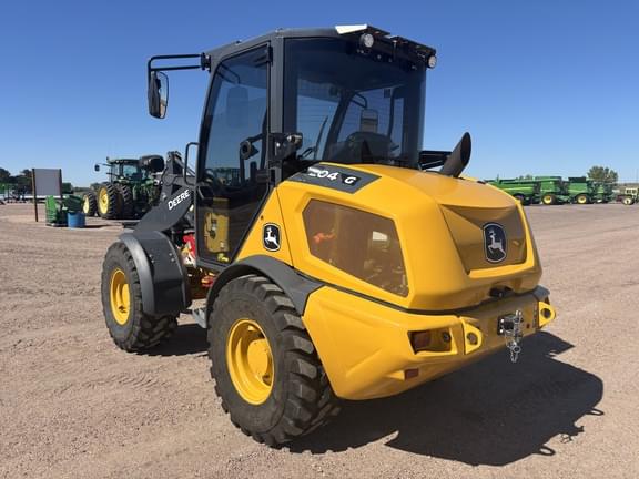 Image of John Deere 204G equipment image 2