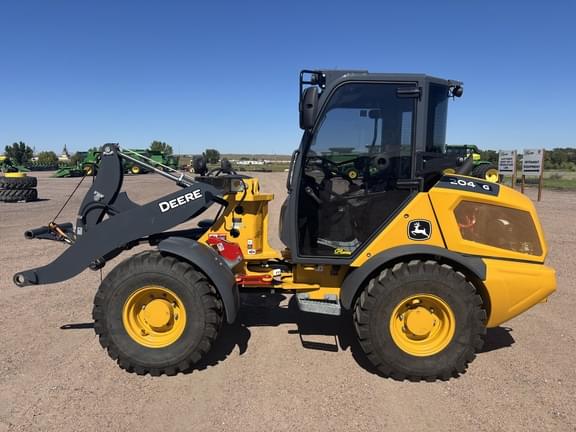 Image of John Deere 204G equipment image 1