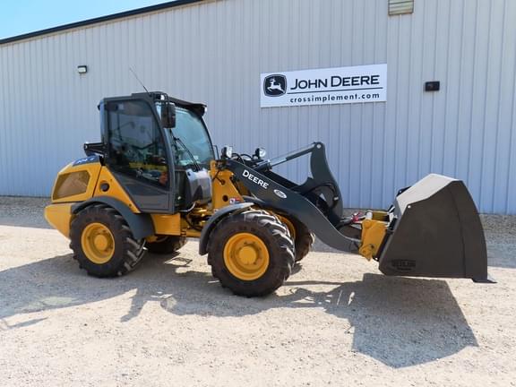 Image of John Deere 204G Primary image
