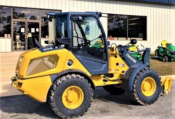 Image of John Deere 204G equipment image 4