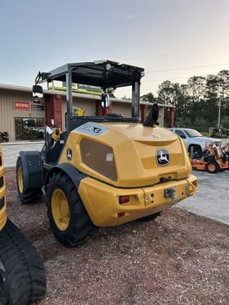 Image of John Deere 204G equipment image 3