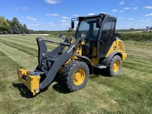 2024 John Deere 204G Image