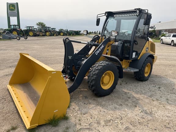Image of John Deere 204G Image 1