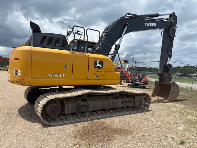 Image of John Deere 210P equipment image 3