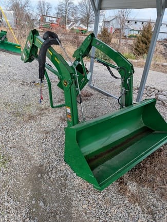2024 John Deere 220R Equipment Image0