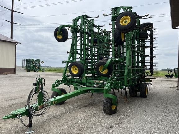 Main image John Deere 2230