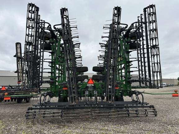 Image of John Deere 2230 equipment image 4
