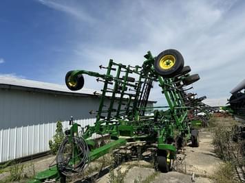 Main image John Deere 2230