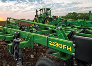 Main image John Deere 2230FH