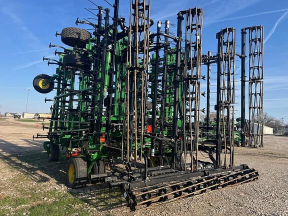Image of John Deere 2230FH equipment image 1