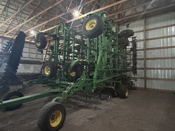 Image of John Deere 2230FH equipment image 2