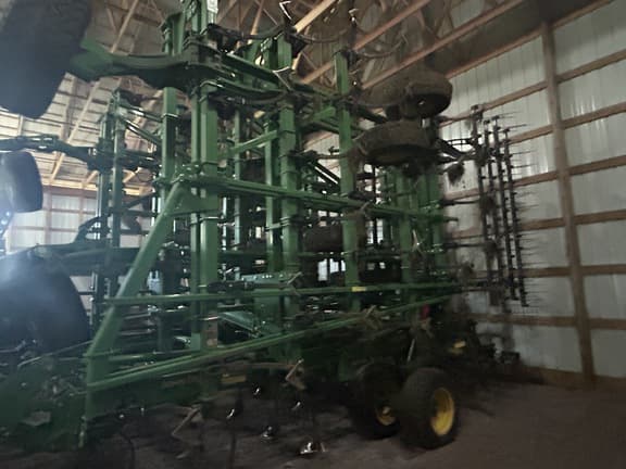 Image of John Deere 2230FH equipment image 1