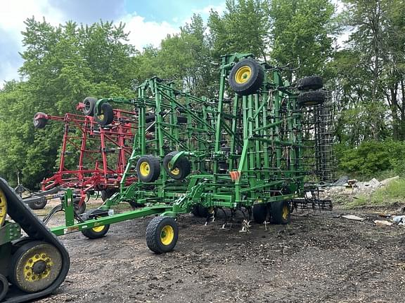 Image of John Deere 2230FH equipment image 1