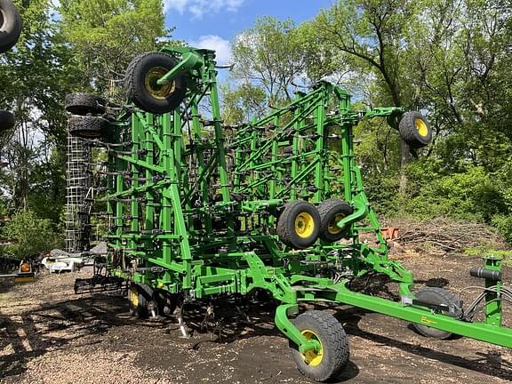 Image of John Deere 2230FH equipment image 2