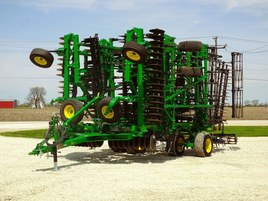 2024 John Deere 2330 Equipment Image0