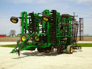 Main image John Deere 2330