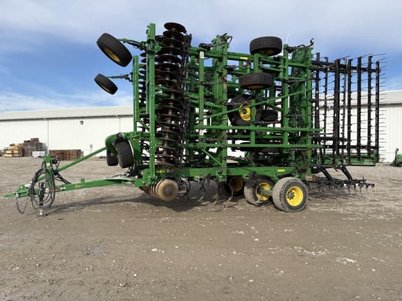 Image of John Deere 2330 equipment image 2