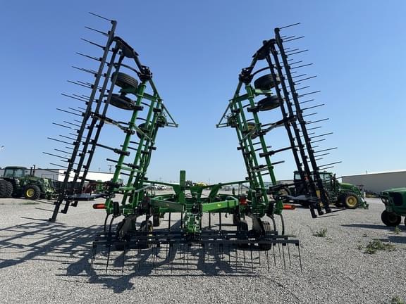 Image of John Deere 2430 equipment image 3