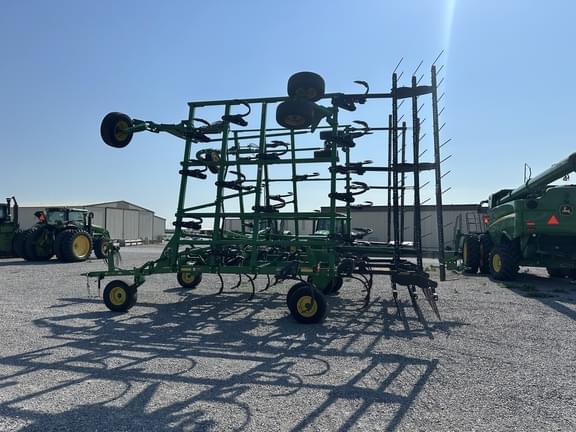 Image of John Deere 2430 equipment image 1
