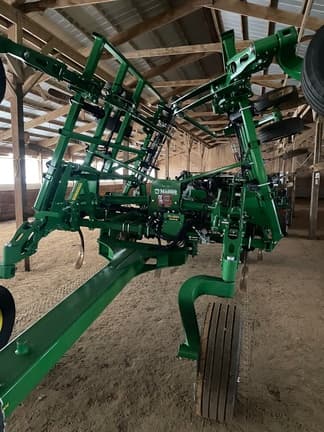 Image of John Deere 2430 equipment image 1