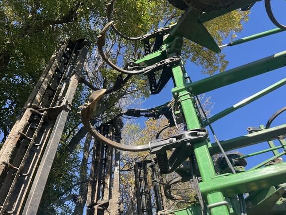 Image of John Deere 2430 equipment image 4