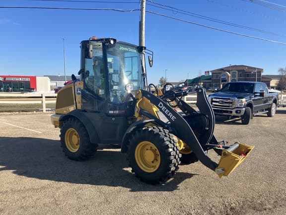 Image of John Deere 244P equipment image 2
