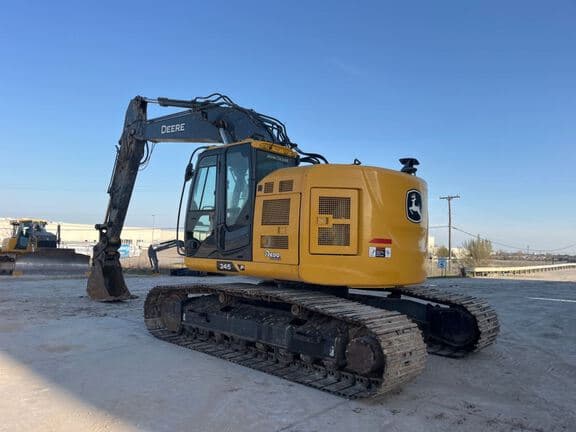 Image of John Deere 245P equipment image 2