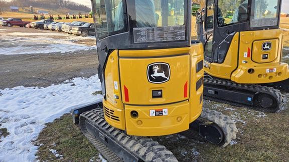 Image of John Deere 26P equipment image 2