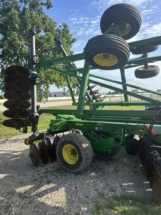 Image of John Deere 2623 equipment image 4