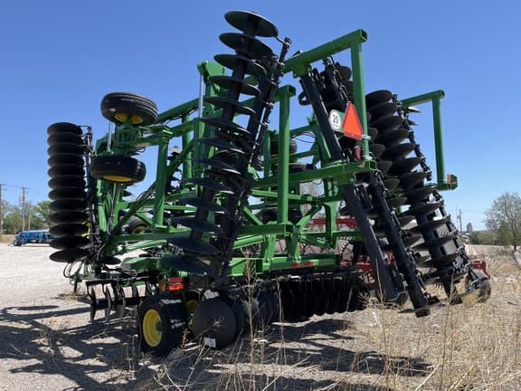 Image of John Deere 2633 equipment image 3