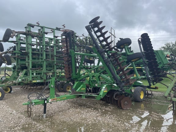 2024 John Deere 2633 Equipment Image0