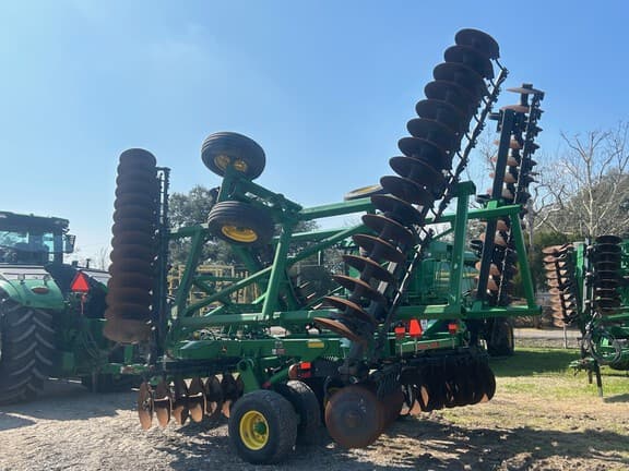 Image of John Deere 2633 equipment image 3