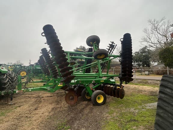 Image of John Deere 2633 equipment image 3
