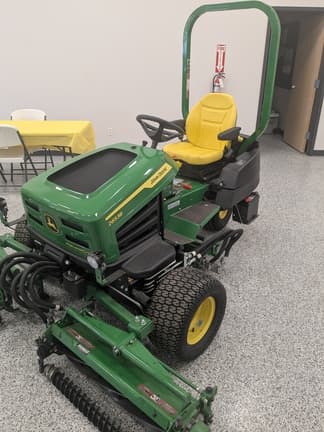 Image of John Deere 2653B equipment image 1