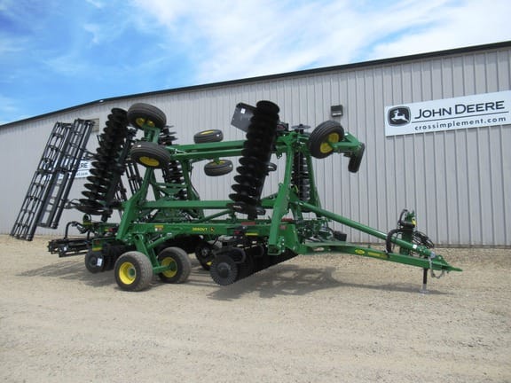 Main image John Deere 2660VT