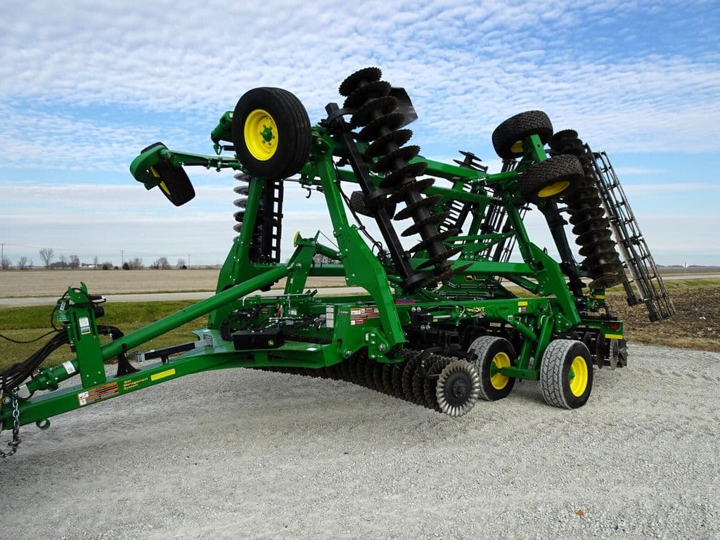 Image of John Deere 2660VT Primary image