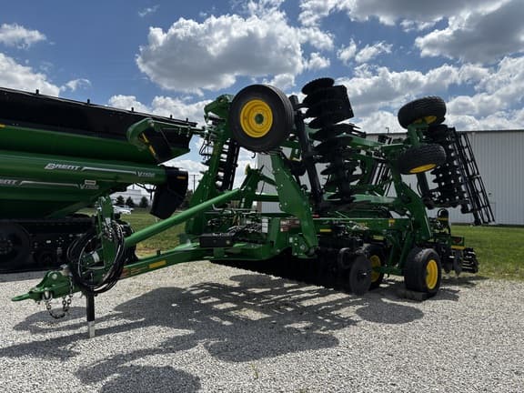 Image of John Deere 2660VT Primary image