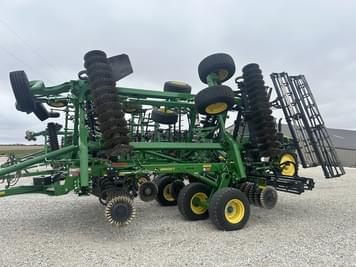 Main image John Deere 2660VT