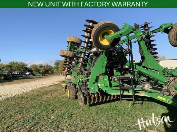 Image of John Deere 2660VT Primary image
