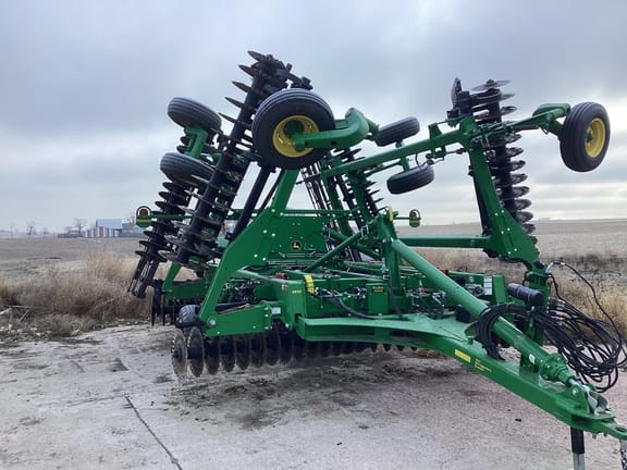 2024 John Deere 2660VT Equipment Image0