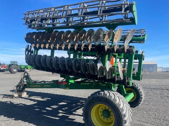 Image of John Deere 2680H equipment image 1