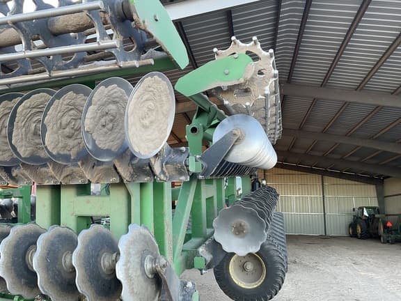 Image of John Deere 2680H equipment image 2