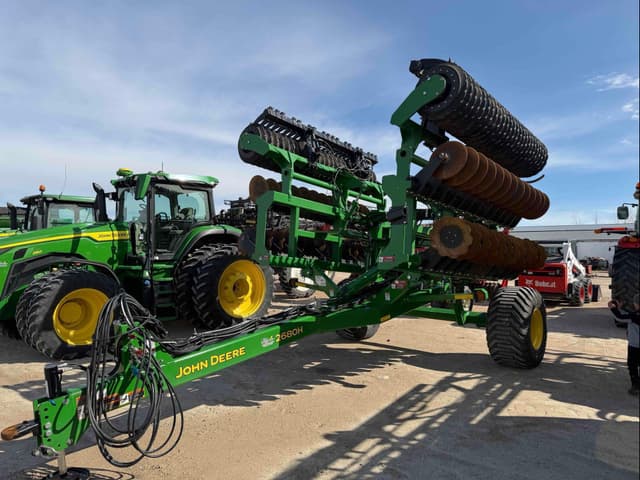 Image of John Deere 2680H equipment image 2