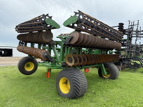 Image of John Deere 2680H equipment image 4
