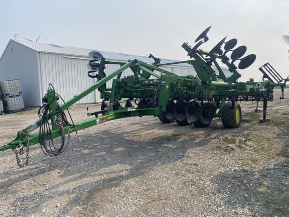 2024 John Deere 2730 Equipment Image0