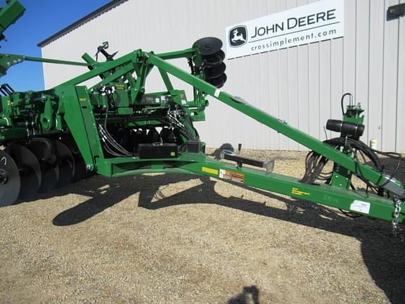 Image of John Deere 2730 equipment image 4