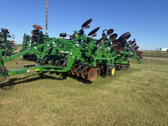 Image of John Deere 2730 Primary image